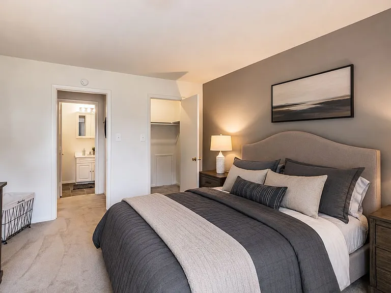Country Village Apartment Homes — Photo 8