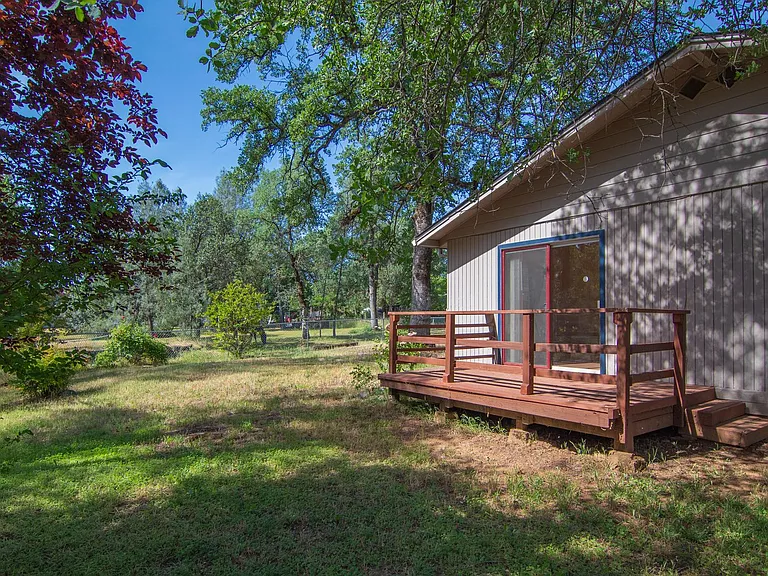 18623 Oasis Rd — Photo 6