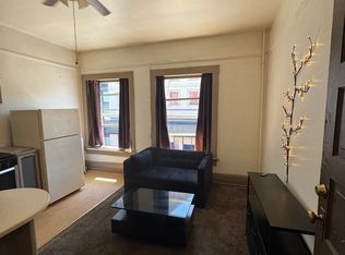 33-1717 W Burnside St #6, Portland, OR 97233