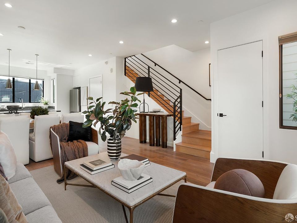 1st image of 4132 3rd St #1