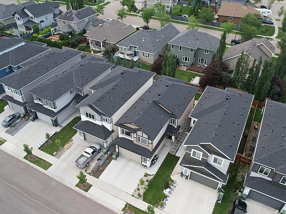 4th image of 3227 Pelerin Cres