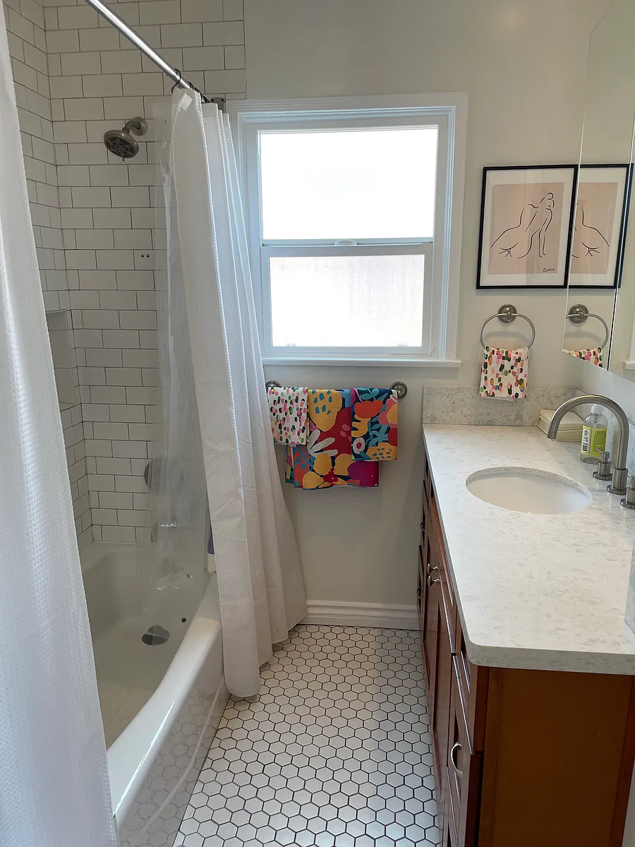 Building Photo - 5053 Dockweiler St #5053
