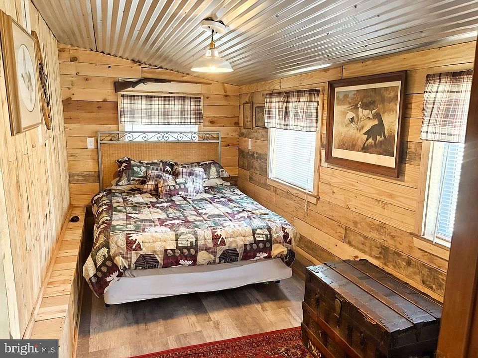 10th image of this home