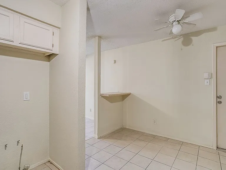 127 Allencrest Dr — Photo 14