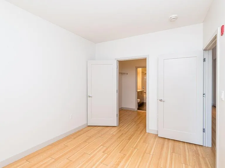 319 D St #308 — Photo 8