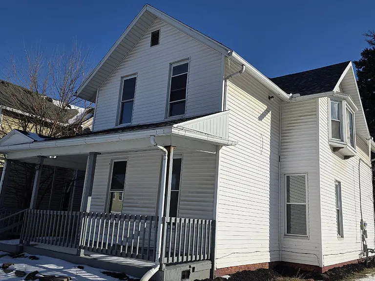 425 Arden Pl #A — Photo 2