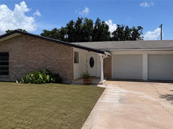 2221 Whitewing Dr, McAllen, TX 78501