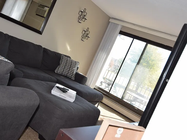 480 Fern St #302 — Photo 8