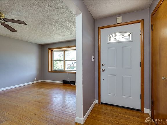 4th image of 432 Grant St