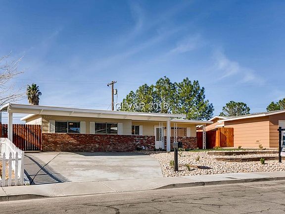 2nd image of 1222 Paiute Dr