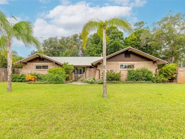 1716 Royal Palm Dr, Edgewater, FL 32132