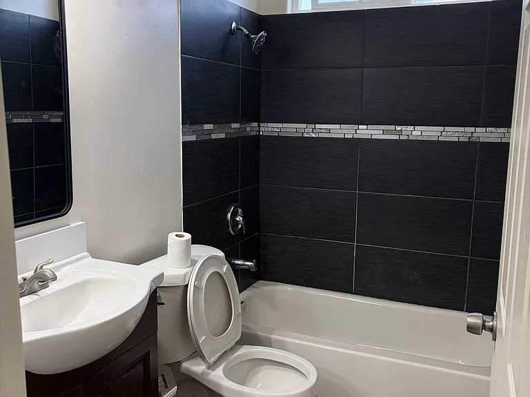 4131 Van Dyke Ave #1 — Photo 4