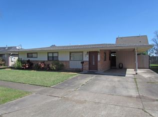 1225 Generes Dr, Harahan, LA 70123