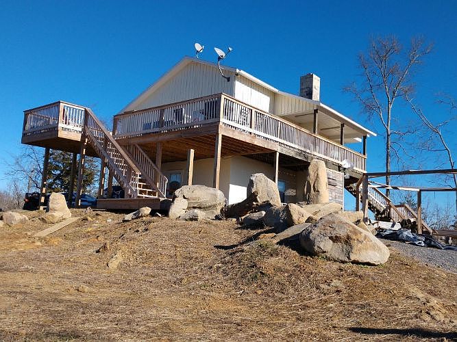1st image of 1366 Lake Front Dr
