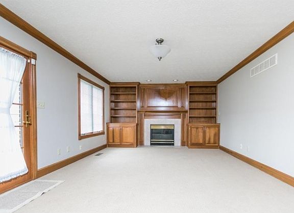 4th image of 7402 Windridge Way