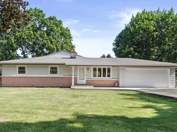 S67W13820 Hardwicke PLACE, Muskego, WI 53150
