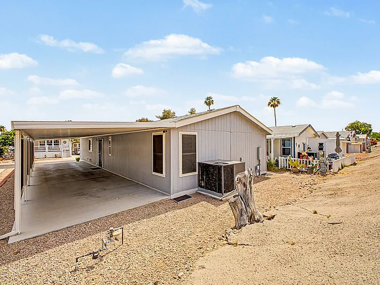 1702 E Michelle Dr — Photo 26