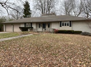 2649 S Luster Ave, Springfield, MO 65804