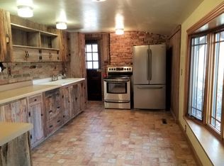 1977 Scales Bend Rd NE, North Liberty, IA 52317