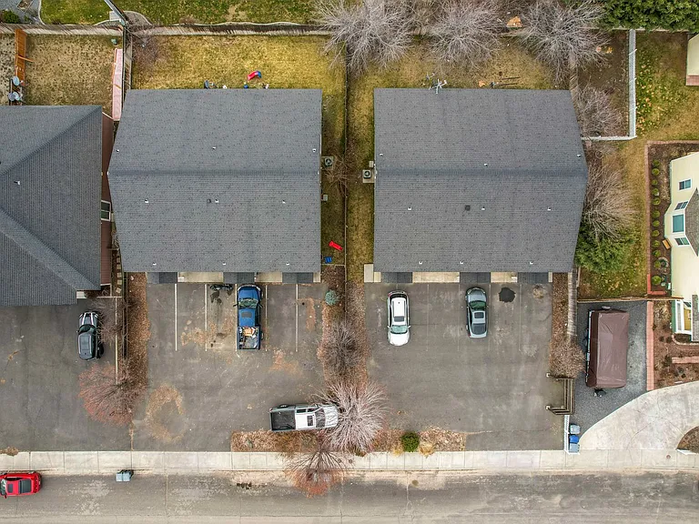 1709 W Fern Dr — Photo 3