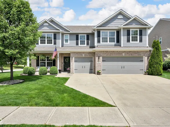 8704 New Heritage Dr, Indianapolis, IN 46239