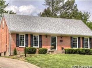 6715 Green Manor Dr, Louisville, KY 40228