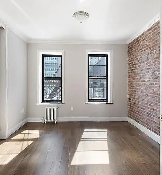 326 E 100th St #R5D — Photo 17