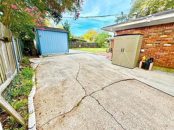 5th image of 5615 Sutton Pl