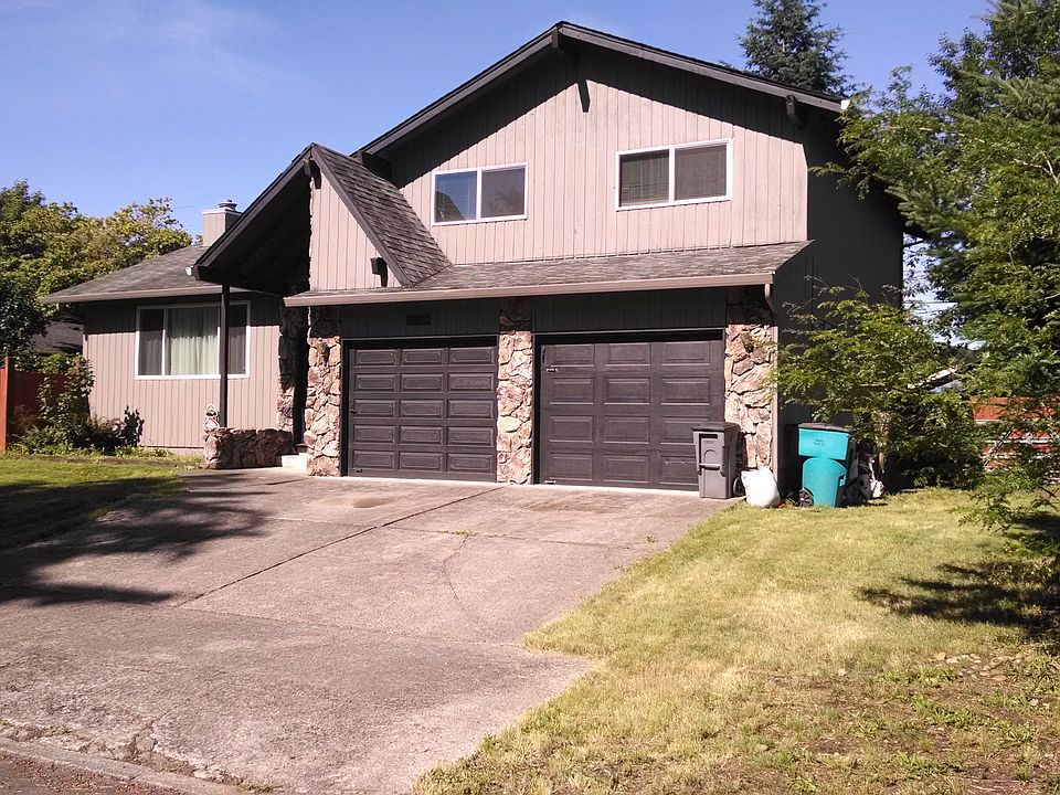 1st image of 3014 NE 99th Ave