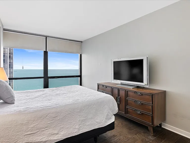 900 N Lake Shore Dr #1209 — Photo 8