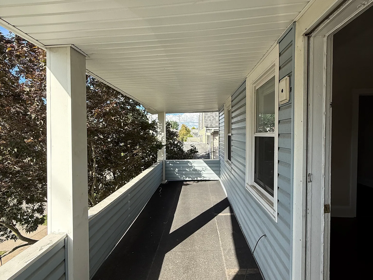 2 bed, $1,250 — Photo 1