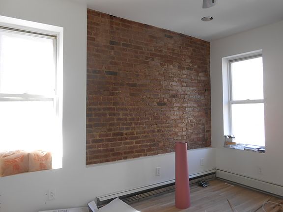 3rd image of 342 Chauncey St #2
