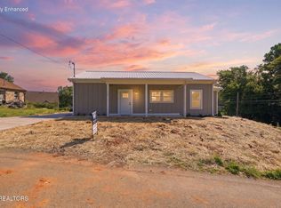 104 Huskey Cir, Seymour, TN 37865