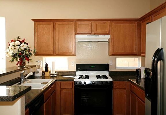 4th image of 8929 Brentwood Grove Ct