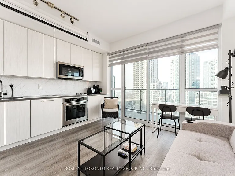 38 Iannuzzi St #2002 — Photo 11