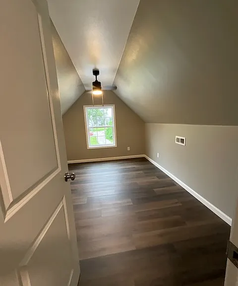 Upstairs Bedroom #2 (Front)
