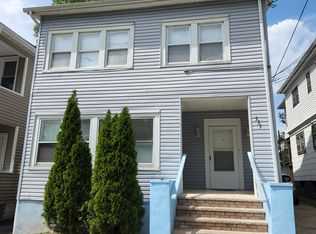 333 White St Floor 2, Roselle, NJ 07203