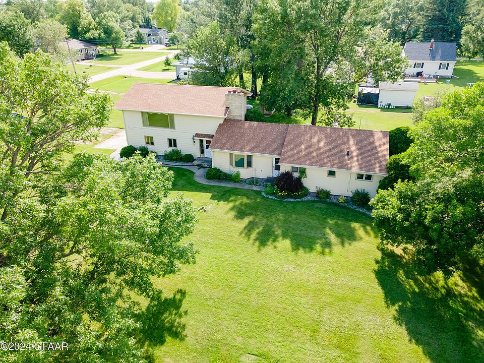 320 Eastern Ave, Gilby, ND 58235 Zillow