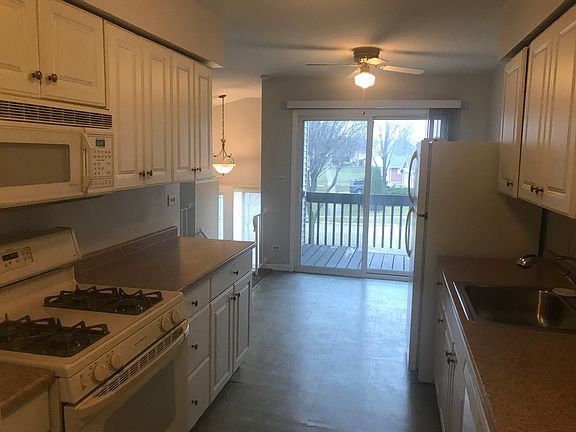 5th image of 1349 Kingsbury Dr Unit 1