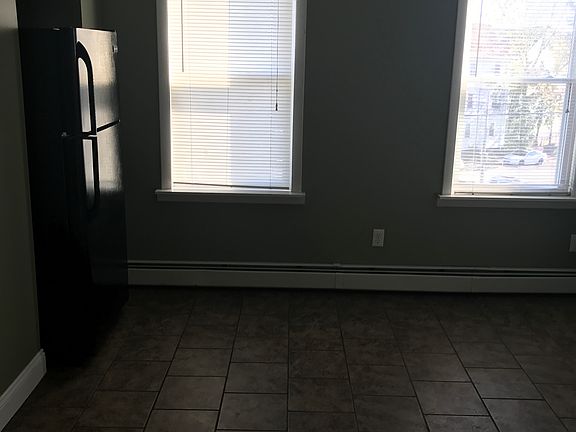 5th image of 10 Eaton Street # Fl 2nd