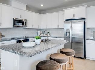 2569 Cloudview Privado, Ontario, CA 91761