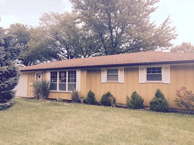 6422 N Greenmont Rd photo 1