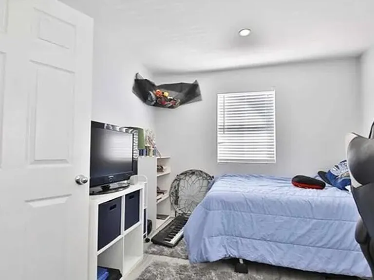 15017 Northwind Ln — Photo 11