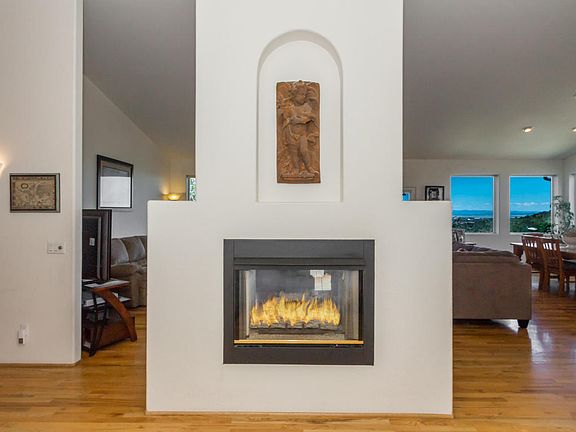 4th image of 2220 Sandia Dr