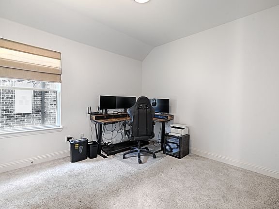 5th image of 204 Tartane Dr