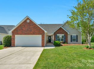 2006 Blazing Star Ln, Monroe, NC 28110