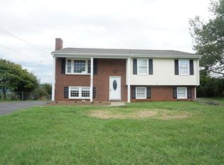 728 Olney Rd, Vinton, VA 24179