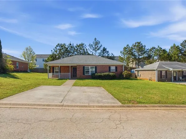 504 Dove Way, Social Circle, GA 30025