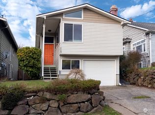 118 N 76th St, Seattle, WA 98103