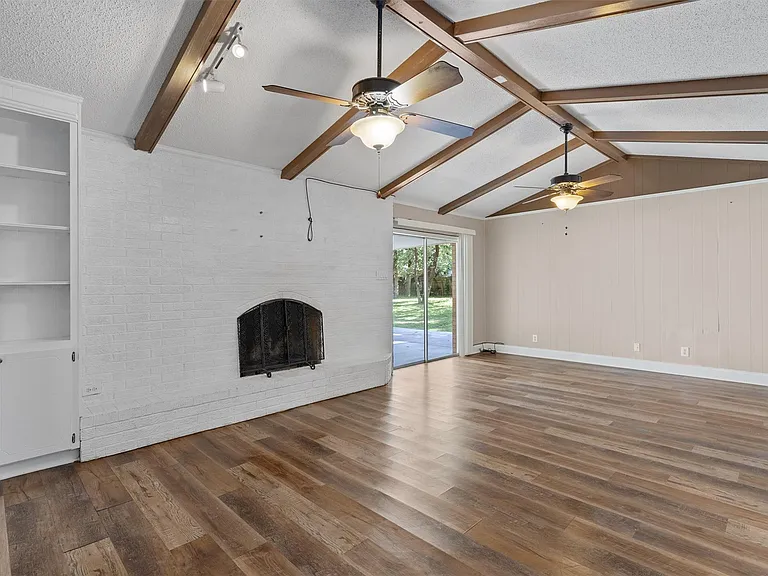 1601 Okelley Rd — Photo 14
